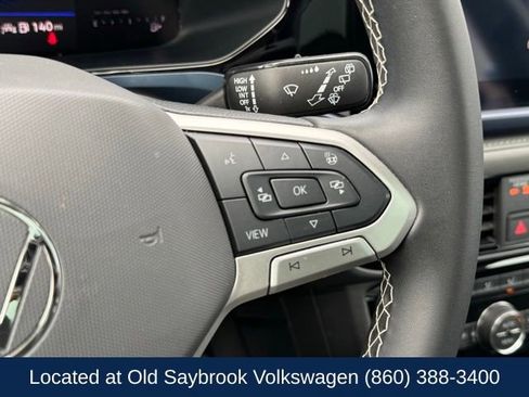 Used 2024 Volkswagen Taos SE image 41