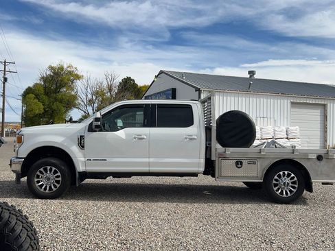 Used 2022 Ford F350 Lariat w/ Lariat Value Package image 3