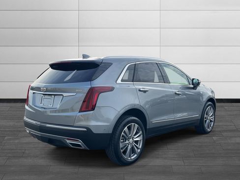 New 2026 Cadillac XT5 Premium Luxury w/ Driver Assist Package FWD image 5