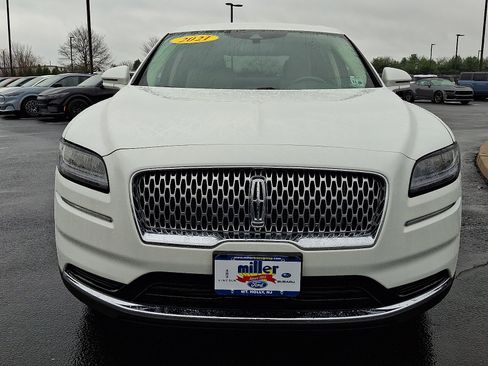 Certified 2021 Lincoln Nautilus AWD w/ Equipment Group 101A image 2