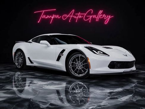 Used 2019 Chevrolet Corvette Grand Sport RWD image 1