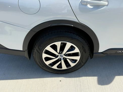 Used 2020 Subaru Outback Premium AWD/4WD image 46