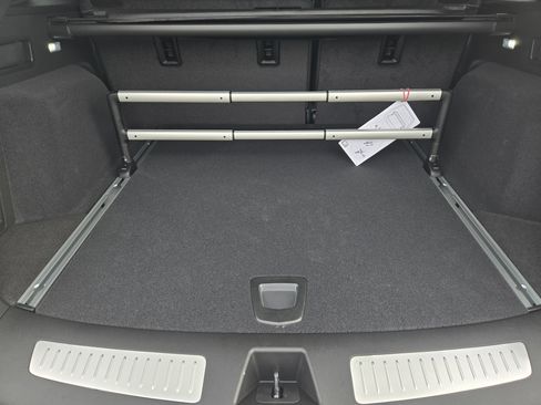 New 2025 Cadillac XT5 Sportv w/ LPO, Red Accent Package image 22