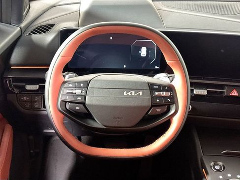 New 2026 Kia Sportage SX Prestige AWD/4WD image 13