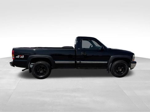 Used 2002 Chevrolet Silverado 1500 4x4 Regular Cab image 7