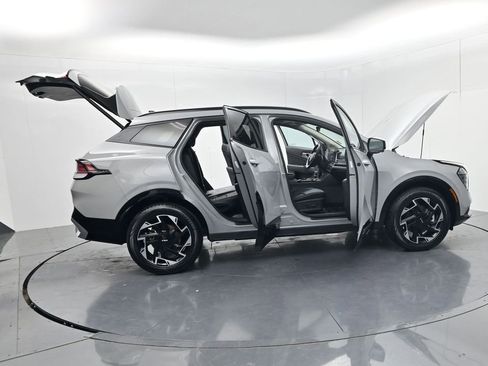 Certified 2023 Kia Sportage SX AWD/4WD image 58