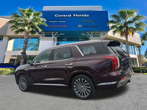 Used 2024 Hyundai Palisade Calligraphy FWD image 7
