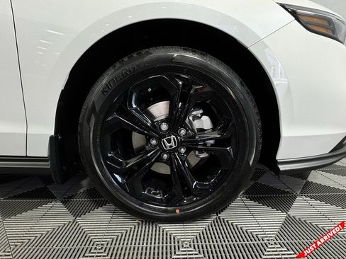 New 2025 Honda Accord SE image 8