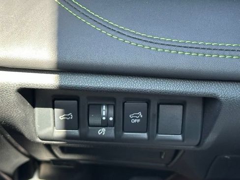 Used 2025 Subaru Outback Onyx Edition AWD/4WD image 19