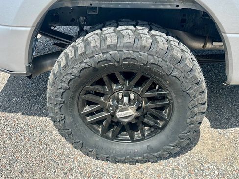 Used 2020 Ford F250 XLT w/ XLT Premium Package AWD/4WD image 13