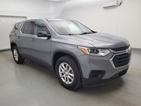 Used 2021 Chevrolet Traverse LS w/ LPO, Floor Liner Package FWD image 11