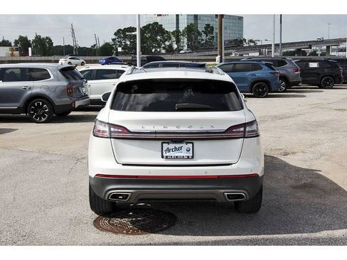 Used 2020 Lincoln Nautilus Reserve w/ Cargo Utility Package FWD image 6