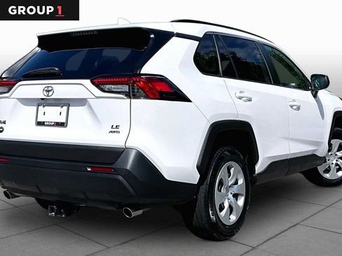 Used 2020 Toyota RAV4 LE w/ All Weather Liner Package AWD/4WD image 13