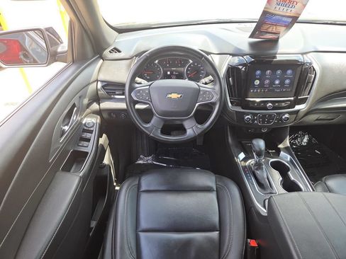 Used 2023 Chevrolet Traverse LT w/ LT Premium Package AWD/4WD image 24