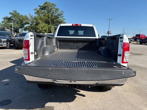 Used 2024 RAM 2500 Big Horn AWD/4WD image 7