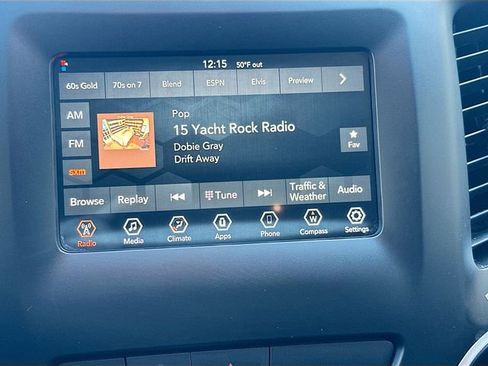 Used 2019 Jeep Cherokee Latitude Plus image 15