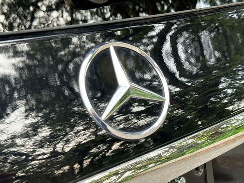 Used 2025 Mercedes-Benz GLS 450 4MATIC image 18