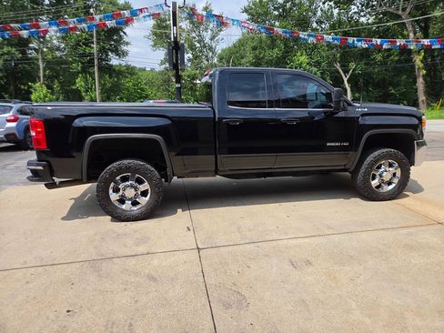 Used 2015 GMC Sierra 2500 SLE AWD/4WD image 8