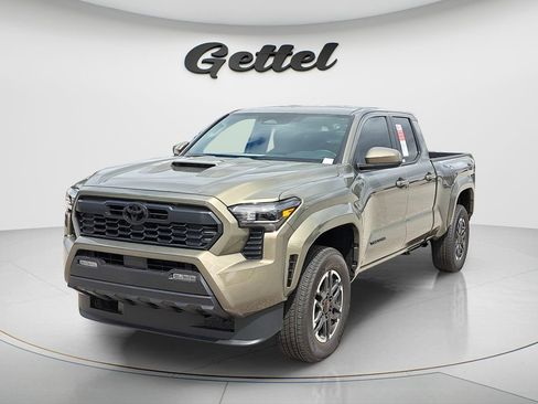 Certified 2026 Toyota Tacoma TRD Sport AWD/4WD image 9
