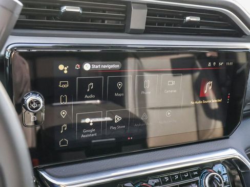 New 2026 GMC Sierra 3500 Denali w/ Denali Reserve Package image 36