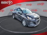 Used 2019 Chevrolet Trax LT w/ LT Convenience Package image 2