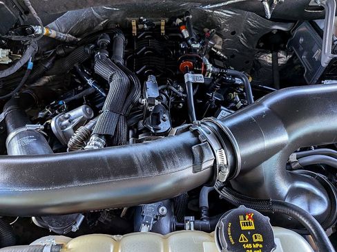 Used 2022 Ford Expedition Max Limited image 38