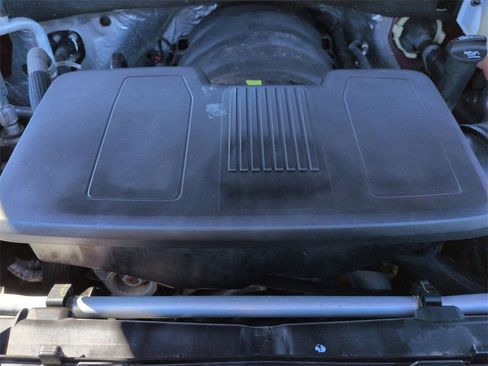 Certified 2022 Chevrolet Silverado 1500 LT Trail Boss w/ Convenience Package II image 28