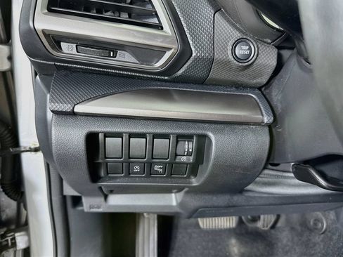 Used 2020 Subaru Forester Premium AWD/4WD image 19