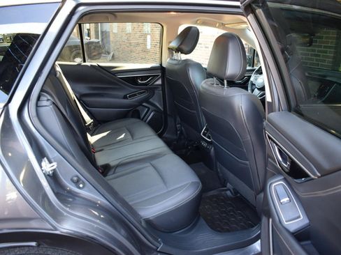 Used 2022 Subaru Outback Limited AWD/4WD image 37