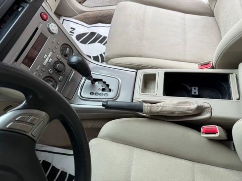 Used 2008 Subaru Outback 2.5i image 10