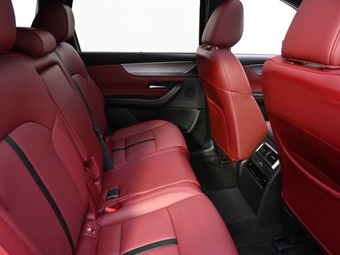 Used 2025 MAZDA CX-70 Plug-In Hybrid w/ Premium Plus image 18