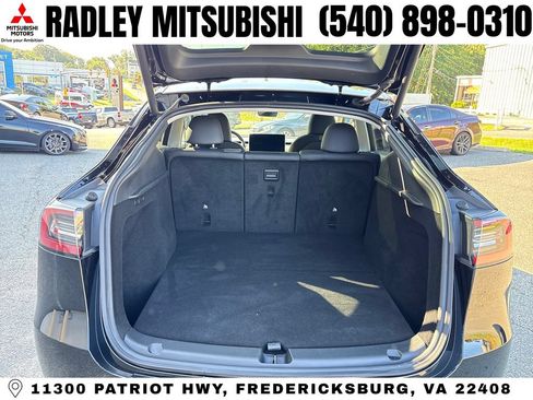 Used 2023 Tesla Model Y Long Range AWD/4WD image 12