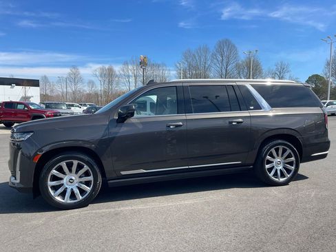 Used 2021 Cadillac Escalade ESV Premium Luxury Platinum image 2