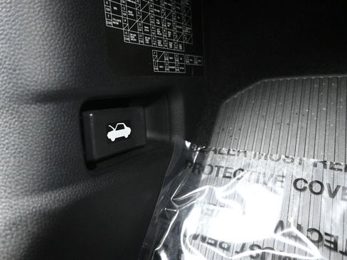 Used 2025 Honda Pilot Touring image 27