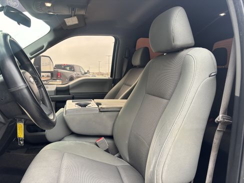 Used 2017 Ford F250 XL w/ STX Appearance Package image 13