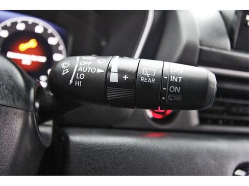 Used 2025 Honda Pilot Black Edition image 17