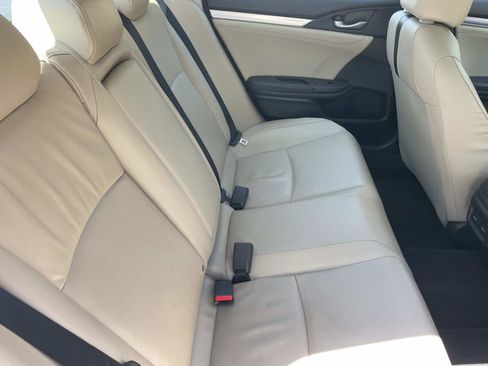 Used 2016 Honda Civic Touring image 20