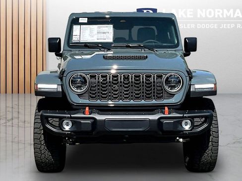 New 2026 Jeep Gladiator Mojave image 3