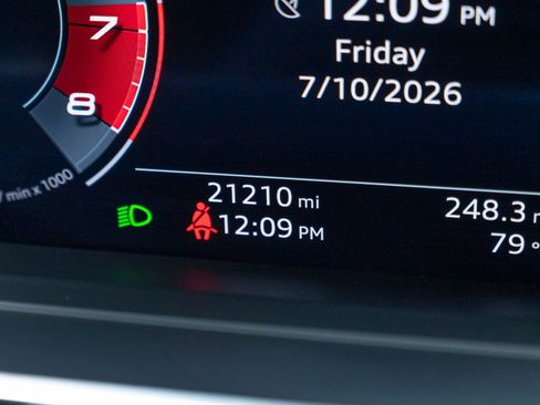Used 2020 Audi S8 L AWD/4WD image 14
