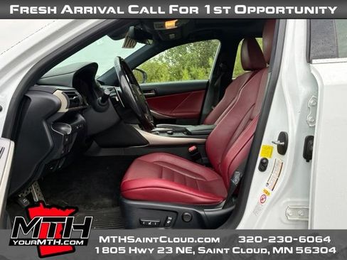 Used 2017 Lexus IS 300 F Sport w/ F Sport Package AWD/4WD image 9