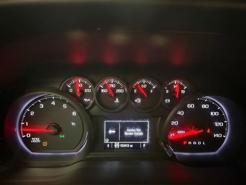 Used 2019 Chevrolet Silverado 1500 Custom Trail Boss w/ Custom Convenience Package image 18