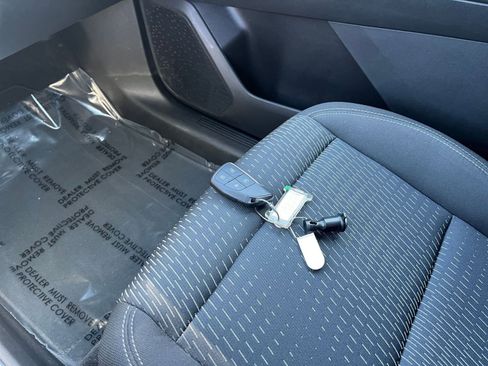 Used 2025 Chevrolet Equinox LT image 21