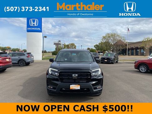 New 2026 Honda Ridgeline Black Edition image 8