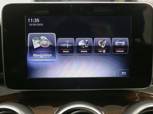 Used 2017 Mercedes-Benz C 300 4MATIC Sedan image 26