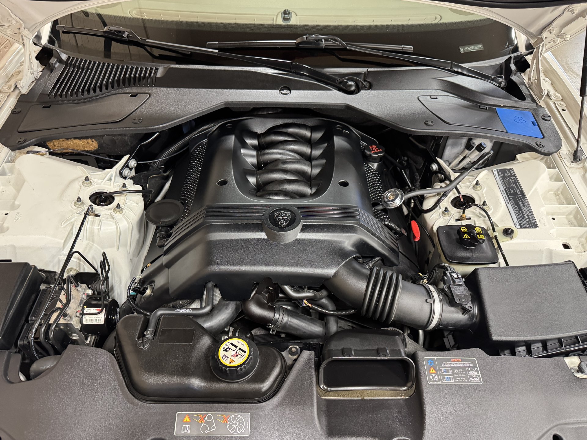 Used 2007 Jaguar XJ8 RWD image 73
