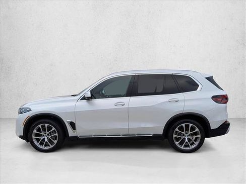 Used 2025 BMW X5 xDrive40i image 9