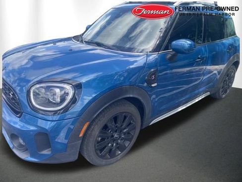 Used 2024 MINI Cooper Countryman S w/ Premium Package FWD image 2