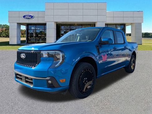 New 2026 Ford Maverick Lobo AWD/4WD image 8
