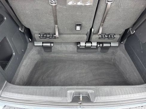 Used 2024 Honda Odyssey Elite image 9