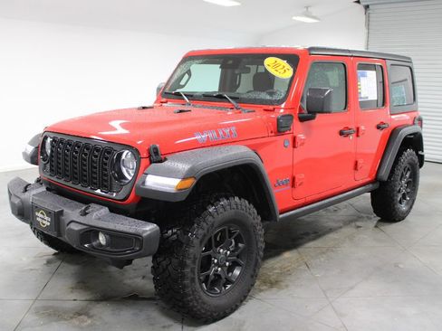 Used 2025 Jeep Wrangler Unlimited Sport S 4xe AWD/4WD image 4